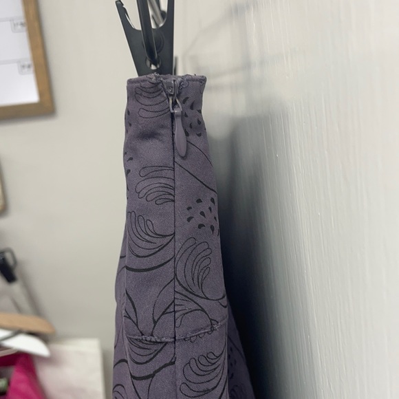 R Women’s Casual Skirt (4244) - Picture 4 of 6